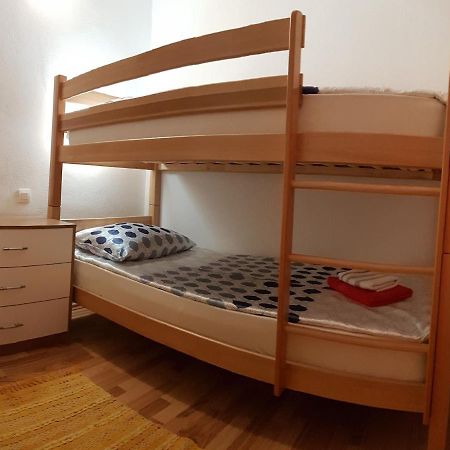 Apartman Vojaline Milna  Exteriör bild