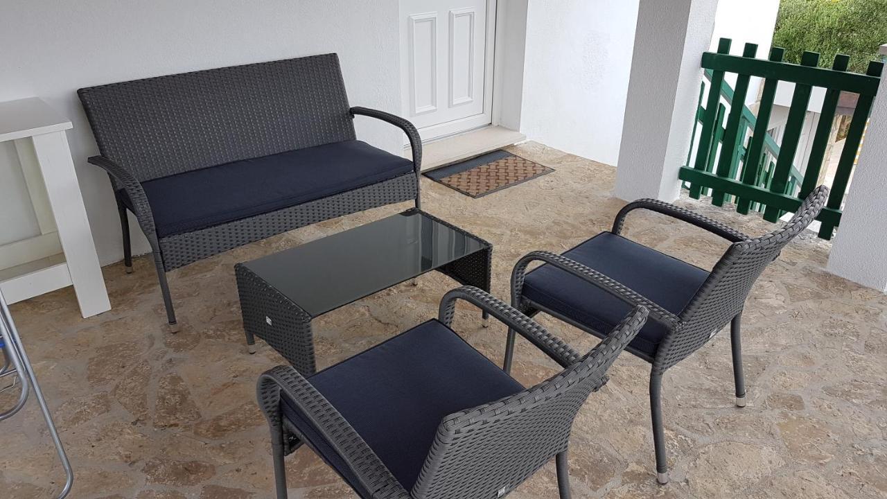 Apartman Vojaline Milna  Exteriör bild